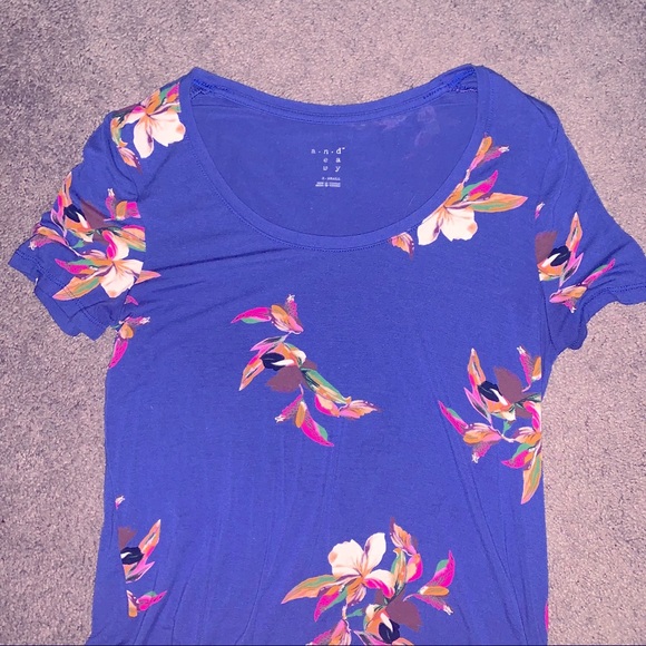 Scoop neck shirt - Picture 1 of 4